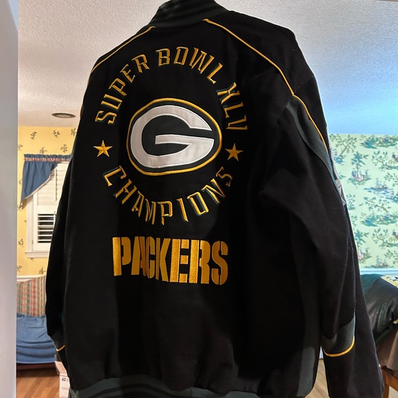 NFL licensed Green Bay Packers jacket. Like new size XL - Picture 2 of 16